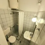 Centre
