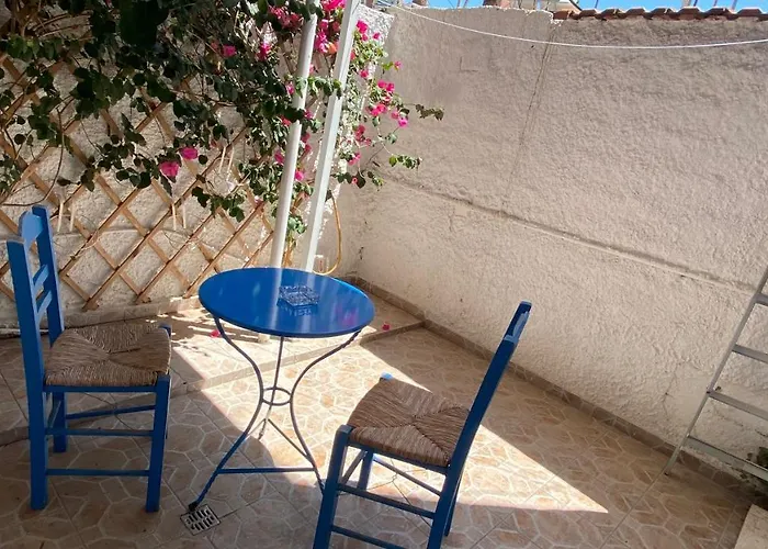 Centre דירה *